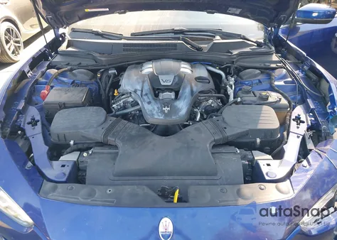 2019 Maserati Ghibli z USA, uszkodzony, nr VIN ZAM57XSA6K1324997